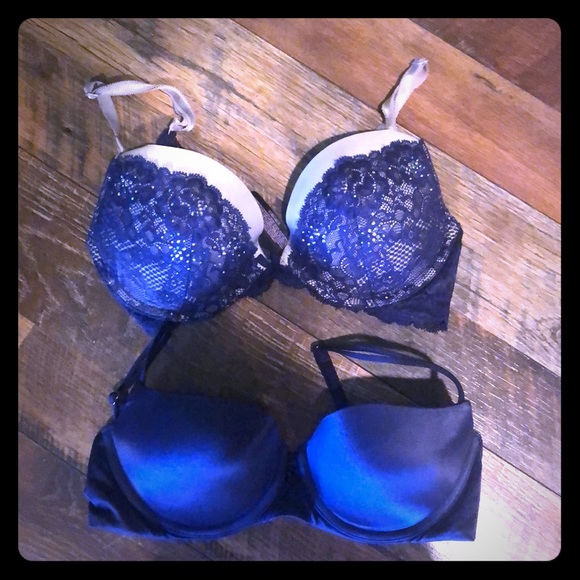 Victoria's Secret Other - Bundle Victoria Secret bras